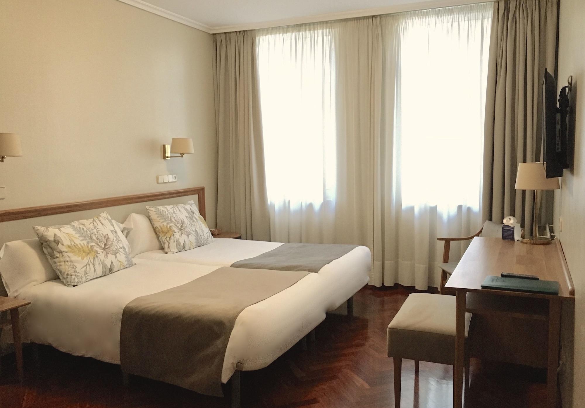 Hotel Crunia I
