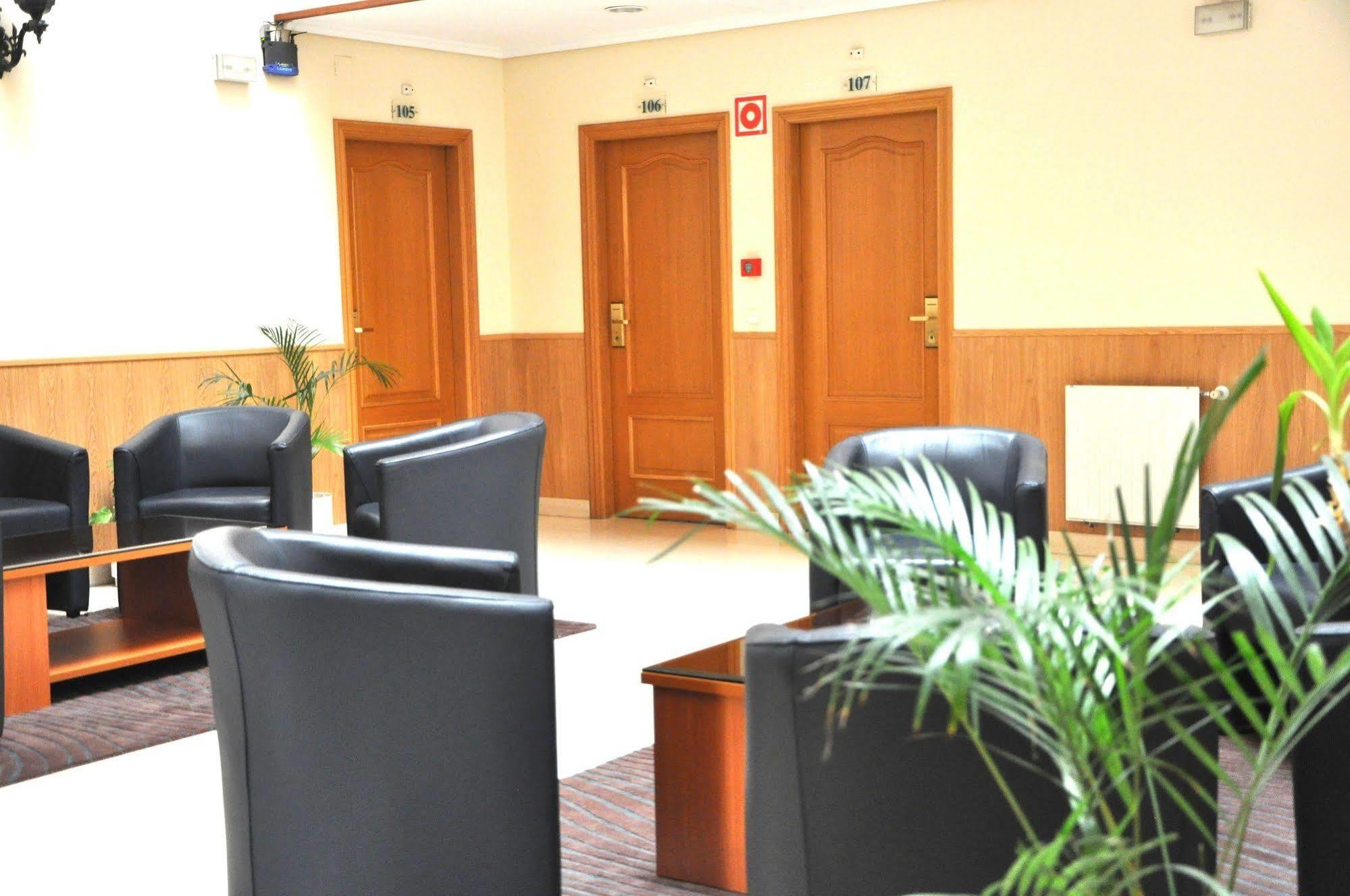 Crunia I Hotel 4*